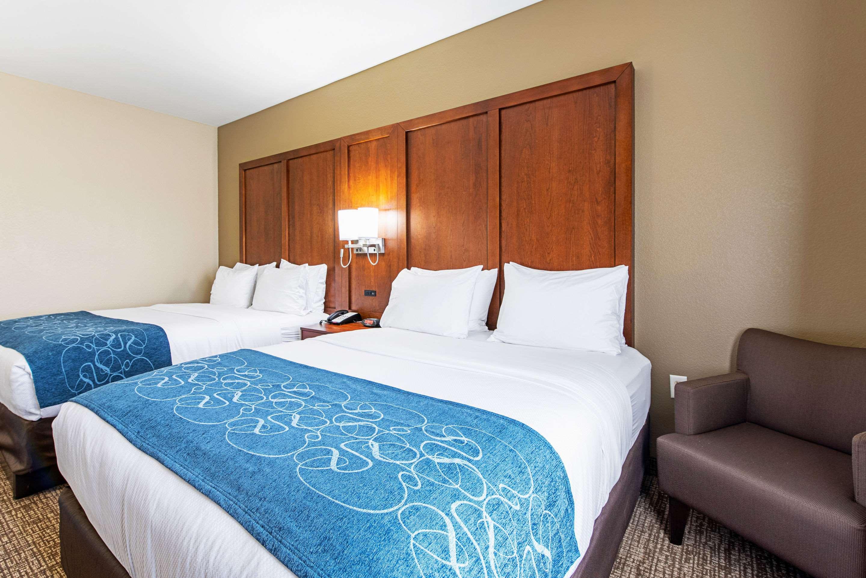 Comfort Inn & Suites Pine Bluff Esterno foto