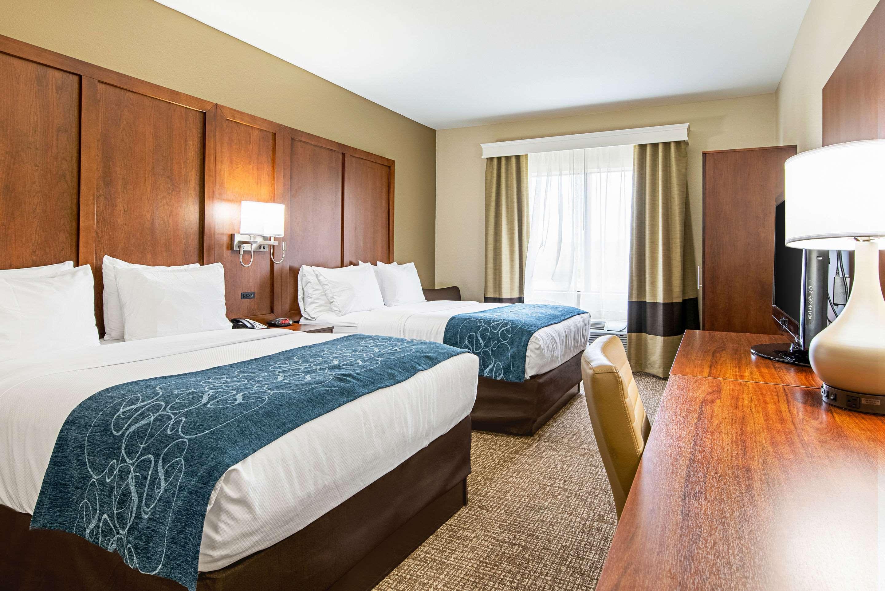 Comfort Inn & Suites Pine Bluff Esterno foto