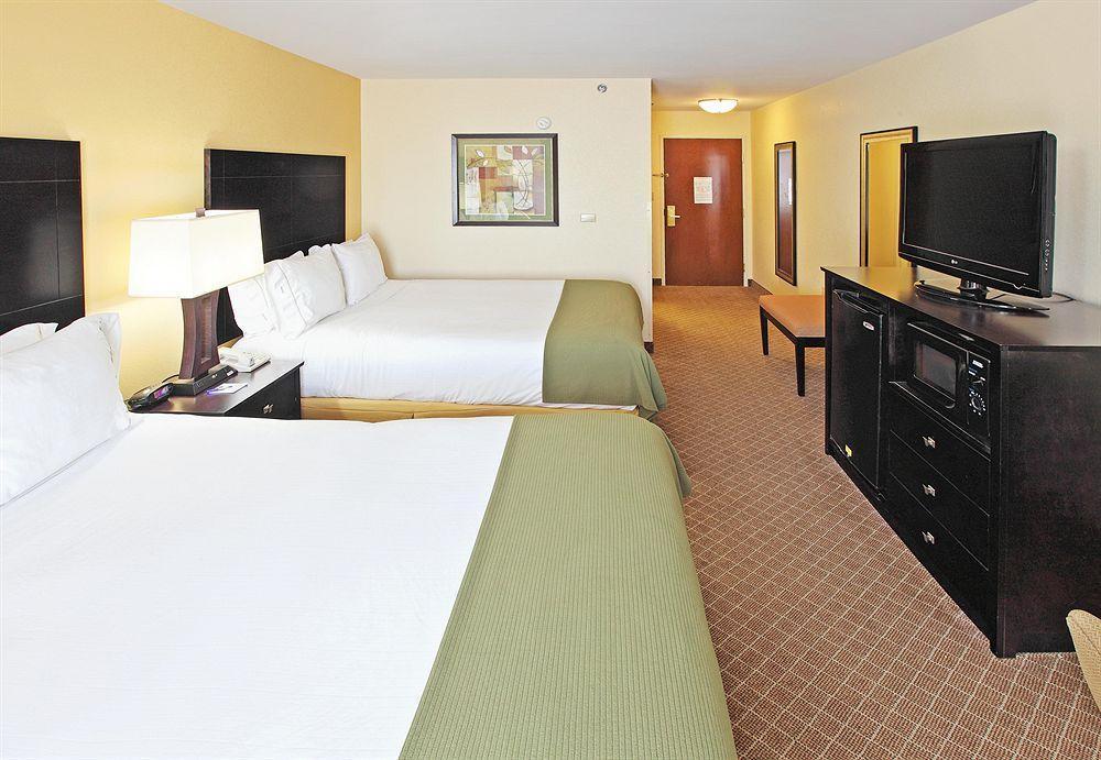 Comfort Inn & Suites Pine Bluff Camera foto