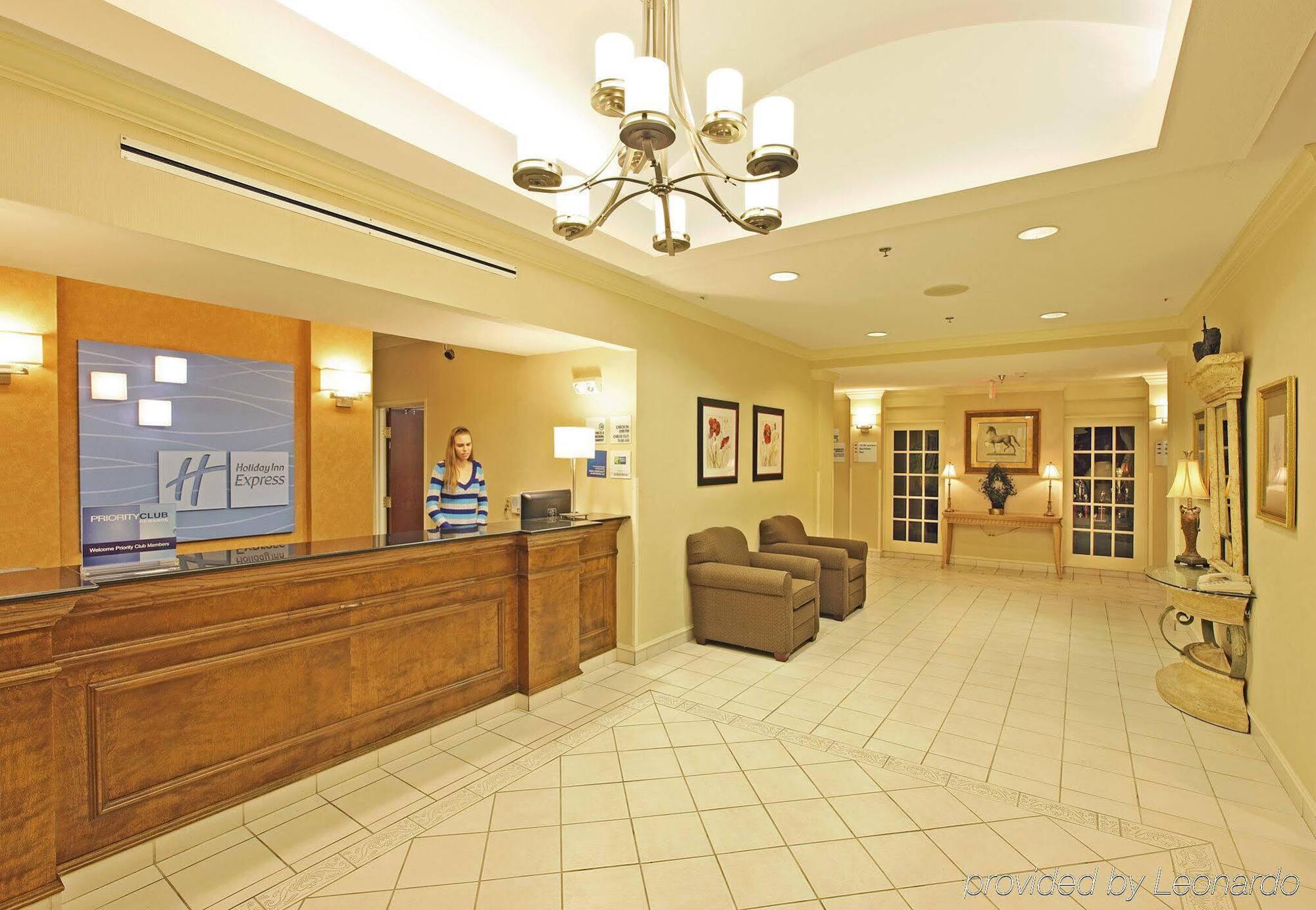 Comfort Inn & Suites Pine Bluff Esterno foto
